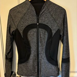 S/XS Lululemon zip up